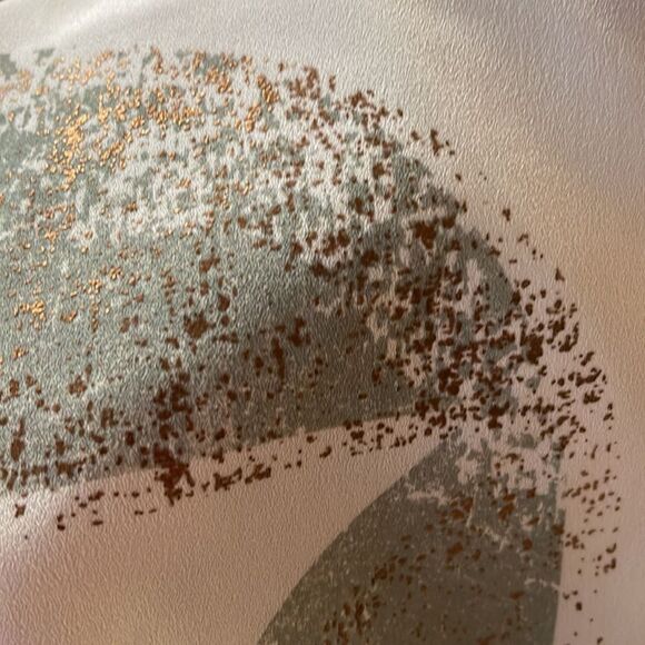 Stranded white crepe gray/metallic copper star logo long racerback tank. Small. - Picture 6 of 6